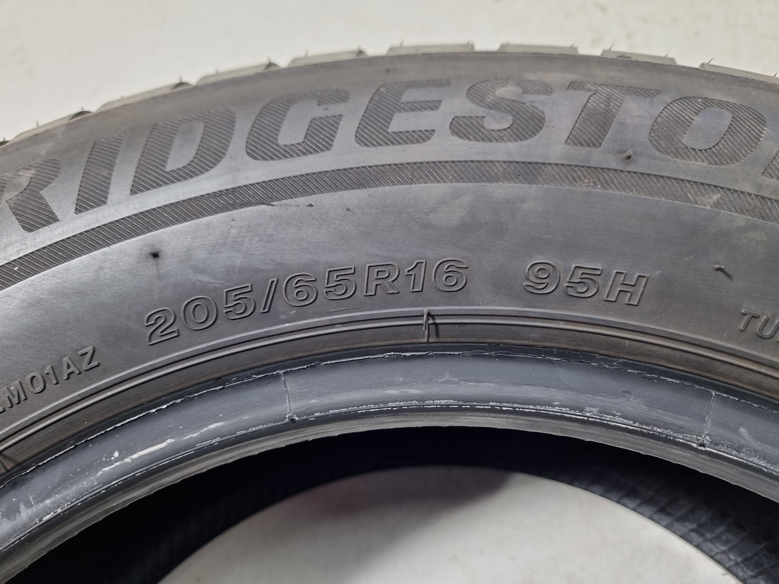Bridgestone 205/65 R16 - Image 7