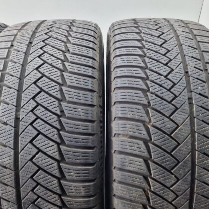 Continental 245/45 R18