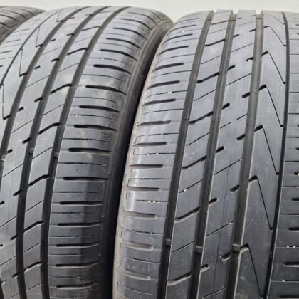 Hankook 235/50 R19
