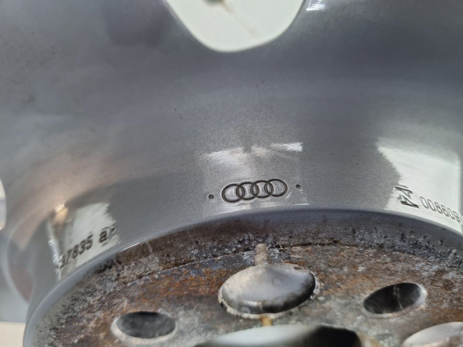 Audi A6 R17 - Image 7