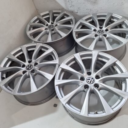 Volkswagen Golf 7, Golf 8