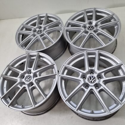 Volkswagen Golf, Touran, ID3