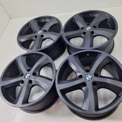BMW X3, X5 R18